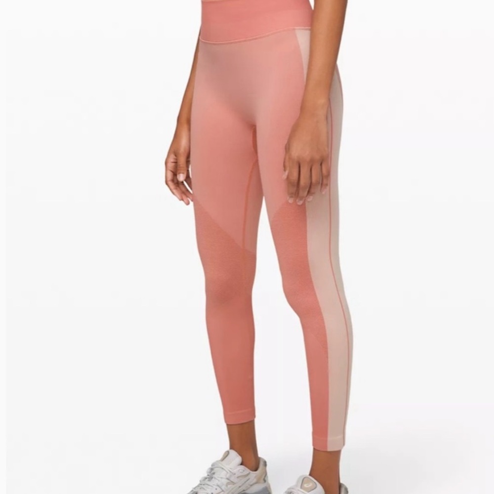 lululemon ebb to train tight